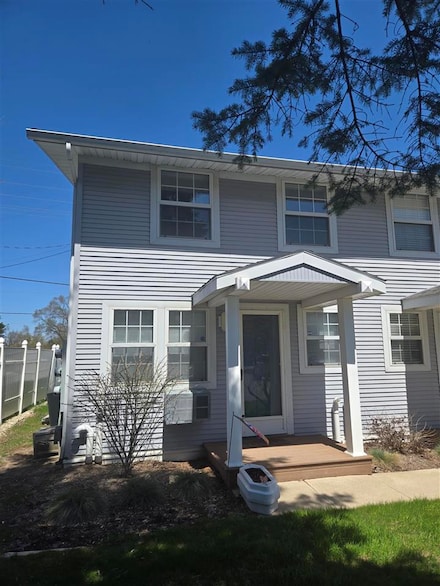 13456 Stover Rd Unit 1, Charlevoix, MI 49720