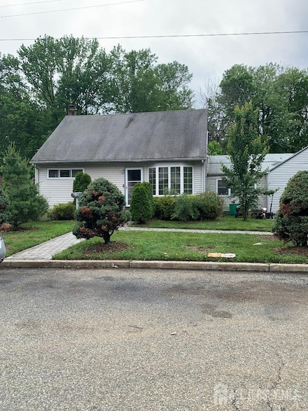 215 Edgeview Rd, Keyport, NJ 07735