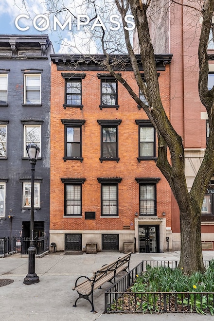 198 6th Ave, New York, NY 10013