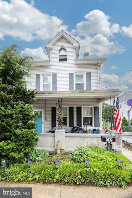 915 Spring Mill Ave, Conshohocken, PA 19428