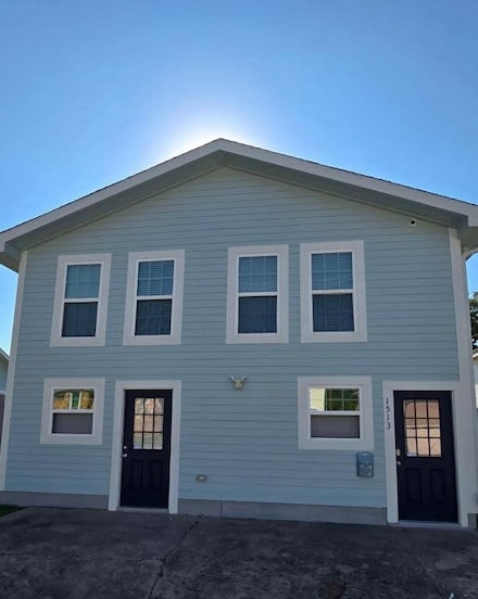 1513 47th St, Galveston, TX 77551