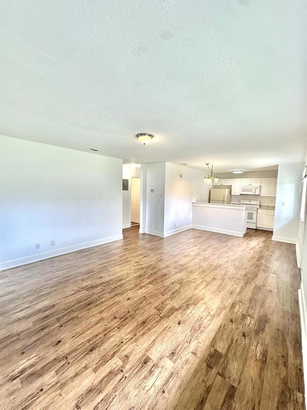 210 E Tiffany Dr Unit 1, Mangonia Park, FL 33407