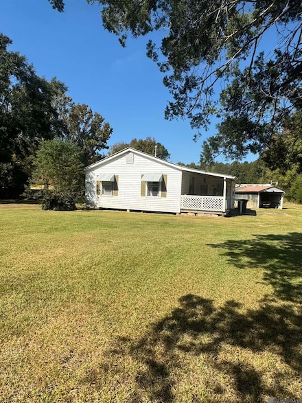5555 Rolling Acres Dr, Baker, LA 70714