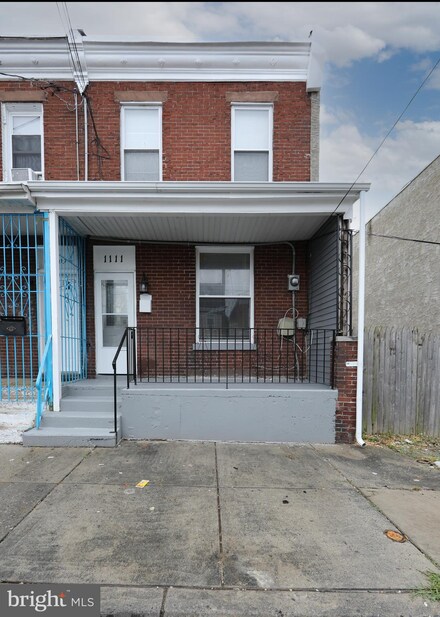 1111 N 26th St, Camden, NJ 08105
