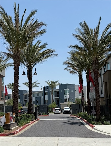 4199 E Circle Paseo Unit 204, Ontario, CA 91764