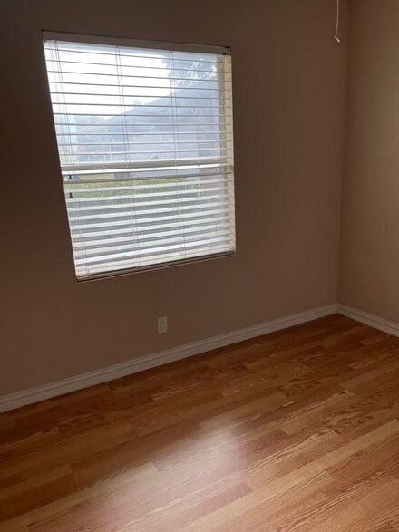806 Woodland Way, Richardson, TX 75080