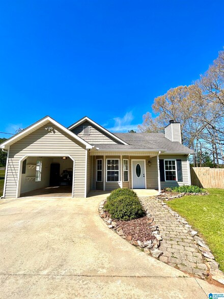1632 Taylors Chapel Rd, Oxford, AL 36203