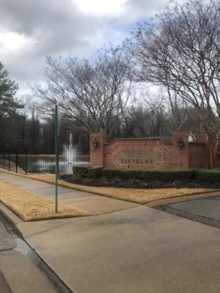 1672 Village Ridge Rd Unit 69, Collierville, TN 38017