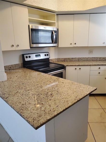 8235 Lake Dr Unit 308, Doral, FL 33166