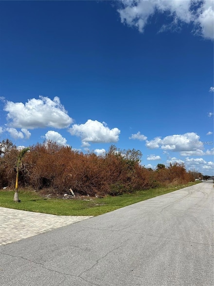 232 Spring Dr, Rotonda West, FL 33947