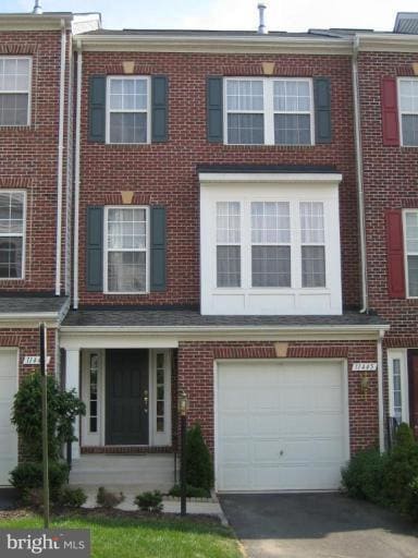 11445 Fogarty Ct, Fairfax, VA 22030