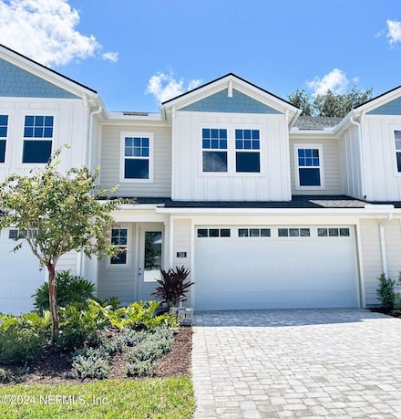 113 Oak Park Dr, Saint Johns, FL 32259