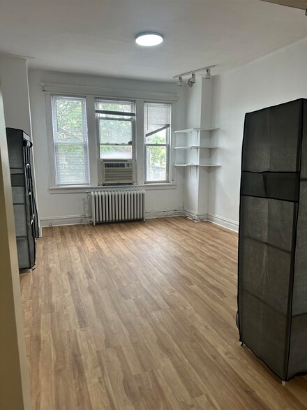 141 67th St Unit 2, West New York, NJ 07093