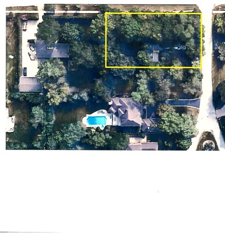2810 Weller Ln, Northbrook, IL 60062
