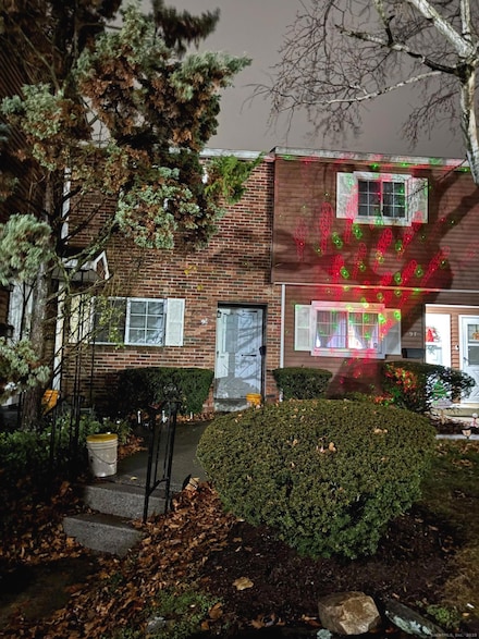 9 Patricia Rd Unit E, Bridgeport, CT 06606