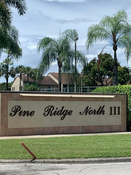714 Sunny Pine Way Unit C2, Greenacres, FL 33415