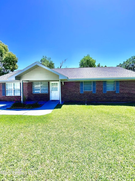 203 Pamela Dr, Gulfport, MS 39503