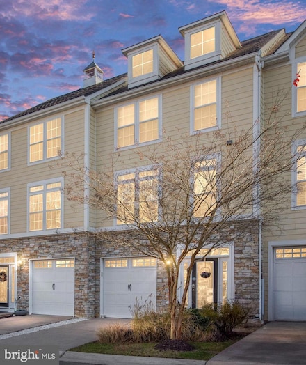 4 Bay View Ln, Colonial Beach, VA 22443