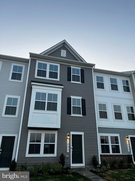 1237 Cedar Valley Rd, Ranson, WV 25438