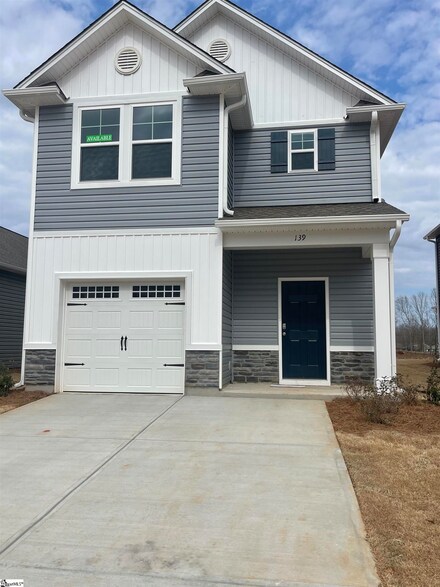139 Brown Cir, Easley, SC 29642