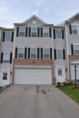 248 Grace Manor Dr, Coraopolis, PA 15108