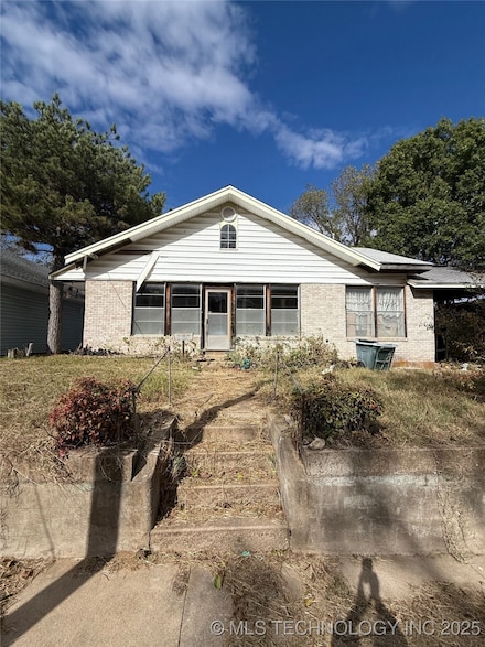 914 W Wyandotte Ave, Sulphur, OK 73086