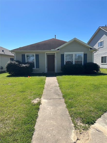 1051 Grassy View Dr, Houston, TX 77073