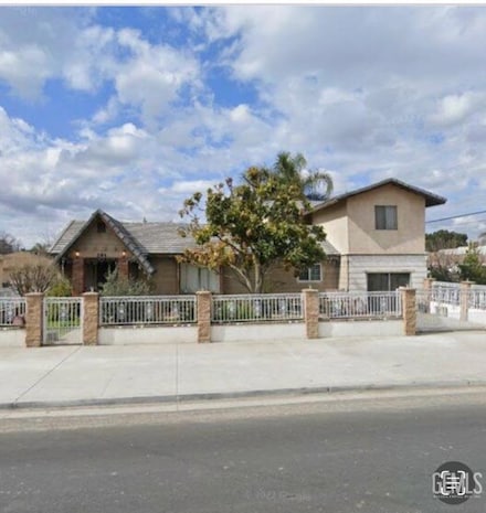 295 Sparks St, Bakersfield, CA 93307