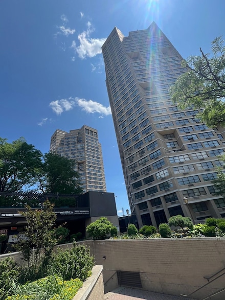 7000 Blvd E Unit 23C, Guttenberg, NJ 07093