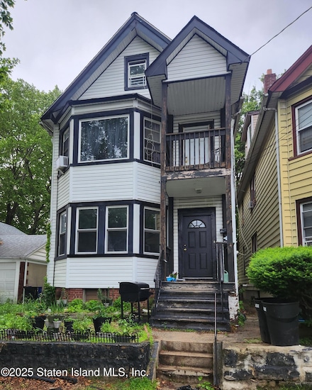 247 Charles Ave Unit 1, Staten Island, NY 10302