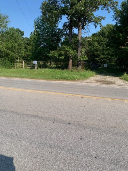 6650 Fm 1010 Rd, Cleveland, TX 77327