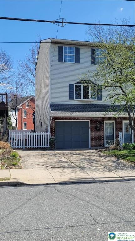 9 Club Ave, Bethlehem, PA 18018
