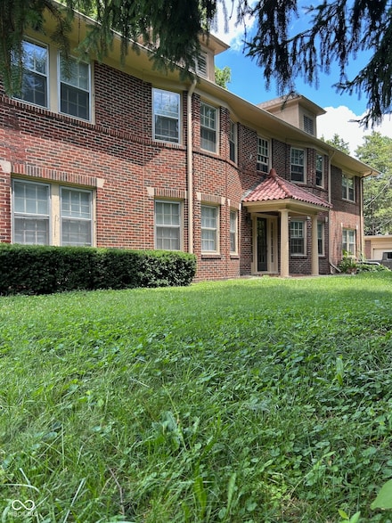 5245 Central Ave Unit 4, Indianapolis, IN 46220