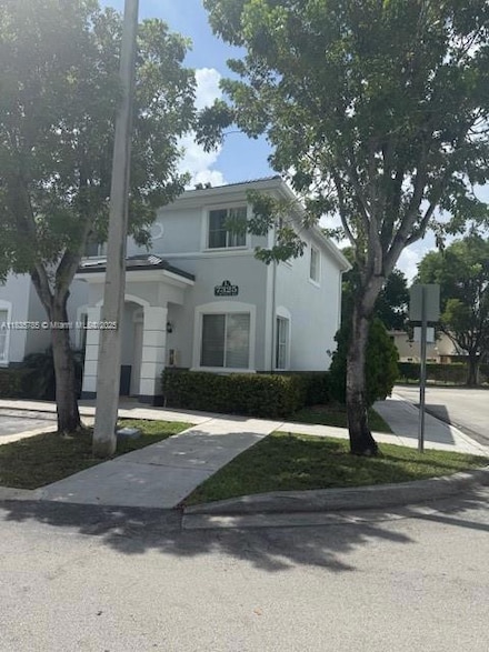 7325   nw 174 Te Unit 104, Miami Lakes, FL 33015