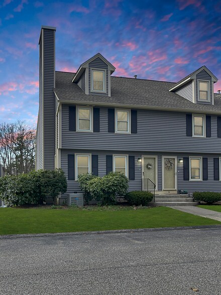 36 High Bridge Hill Unit 185, Nashua, NH 03063