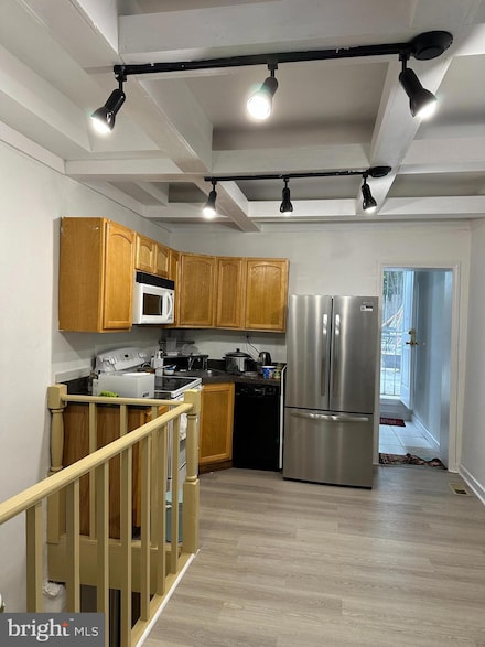 1009 W Susquehanna Ave, Philadelphia, PA 19122