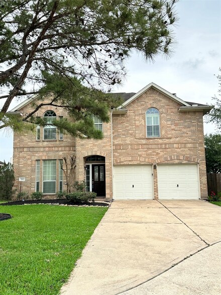 2611 Easton Springs Ct, Pearland, TX 77584