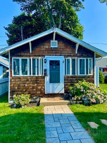 26 Bell St, Quincy, MA 02169