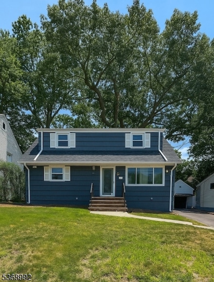 204 Hillside Ave, Bergenfield, NJ 07621