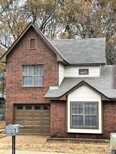 2152 Woodfield Park Rd, Memphis, TN 38134