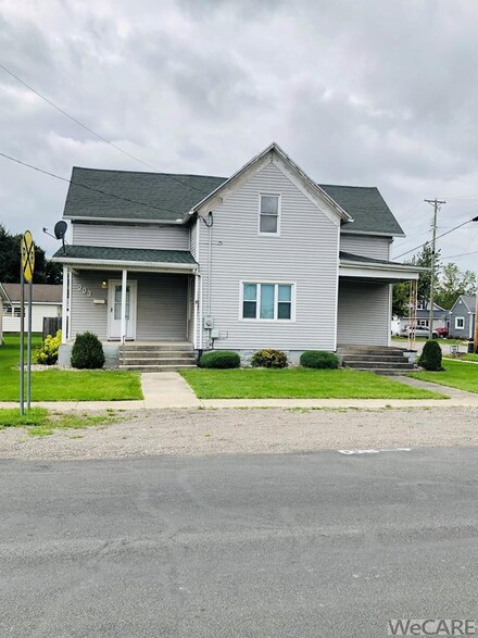 203 S Bredeick St, Delphos, OH 45833