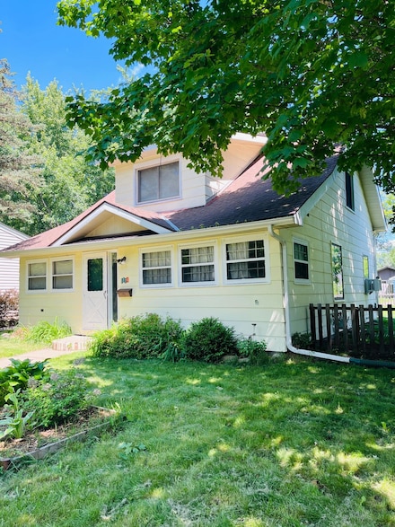 1116 Kilian Blvd SE, Saint Cloud, MN 56304