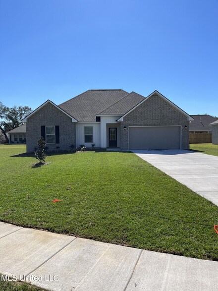 14615 Lillian Way, Vancleave, MS 39565