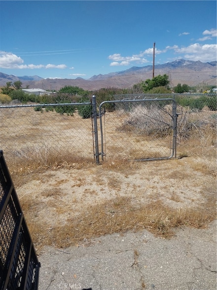 8509 Star Brite Ct, Weldon, CA 93240