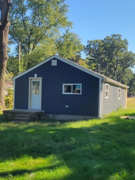 2565 Charles St, Portage, IN 46368
