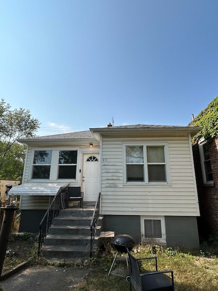 815 W 25th Ave, Gary, IN 46407