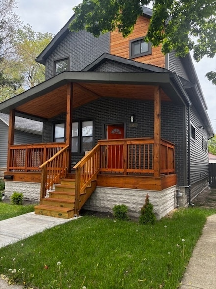 8811 S Euclid Ave, Chicago, IL 60617