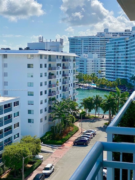 1345 Lincoln Rd Unit 1004, Miami Beach, FL 33139