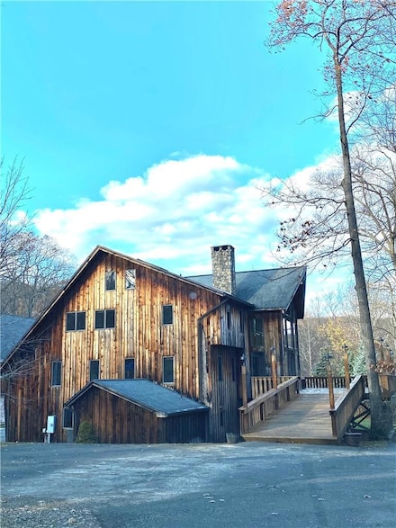 35 Old Gate Hill Ln, Stony Point, NY 10980