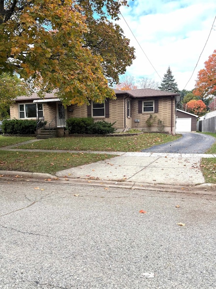 509 Abbott St, Owosso, MI 48867